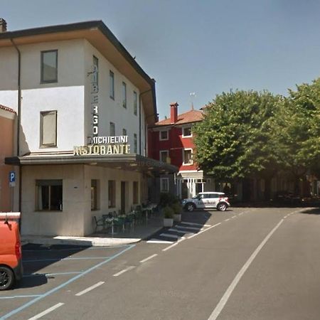 Albergo Michielini Spilimbergo Exteriör bild